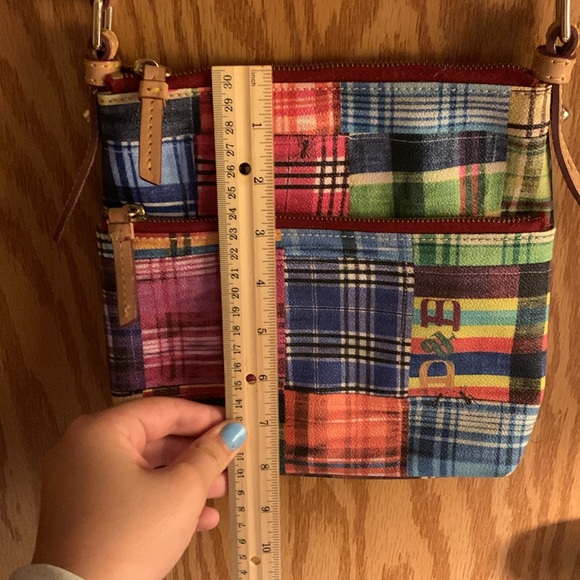 Dooney and Bourke crossbody bag - Picture 4 of 8